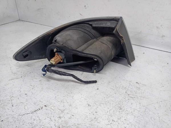 FEU ARRIERE GAUCHE MAZDA 6 2002-2005 - Vue 1